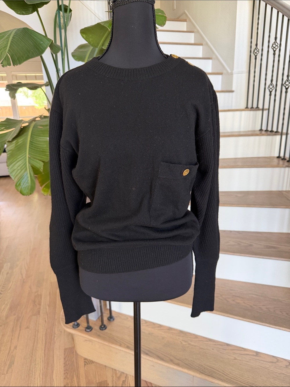 Authentic Chanel Classic Black Womens Crewneck Pocket Cashmere Sweater (M/L)